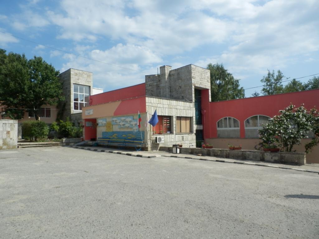 Olimpia Supersnab Hotel Балчик Екстериор снимка